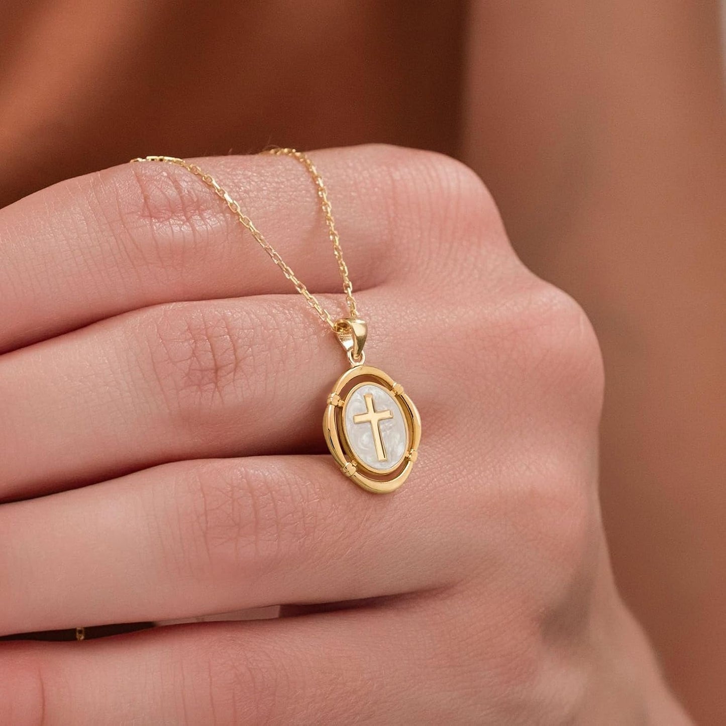 Elegant Faith Cross Necklace